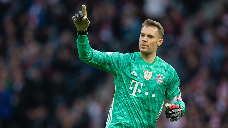 thu-mon-duc-xuat-sac-manuel-neuer